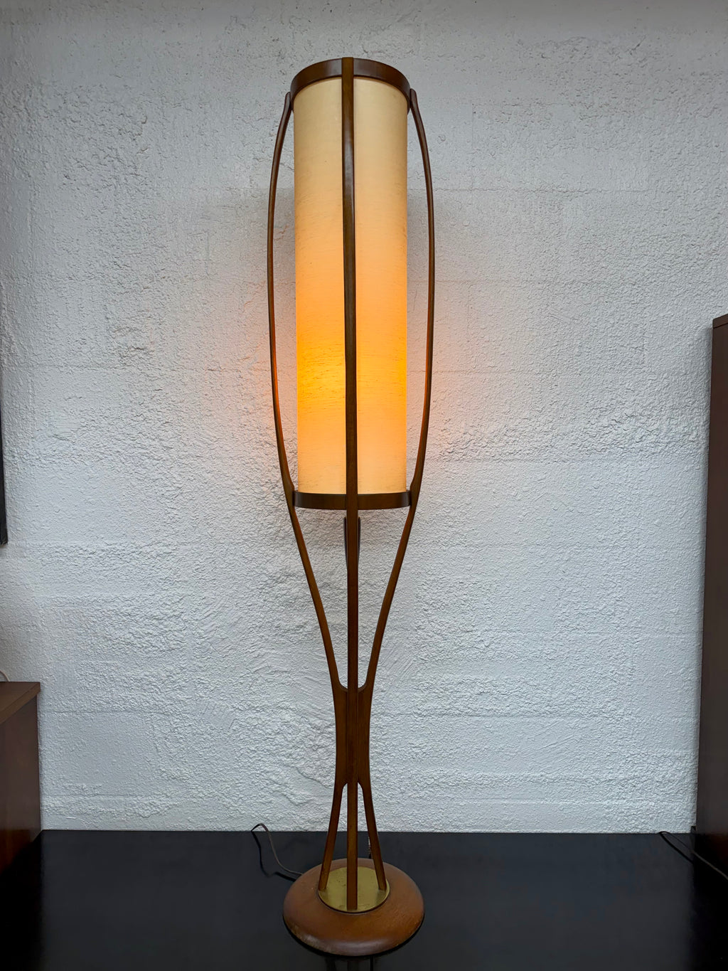 Mid Century Modern Modeline Sculptural Wood and Brass Floor Lamp by Arthur Jacobs
