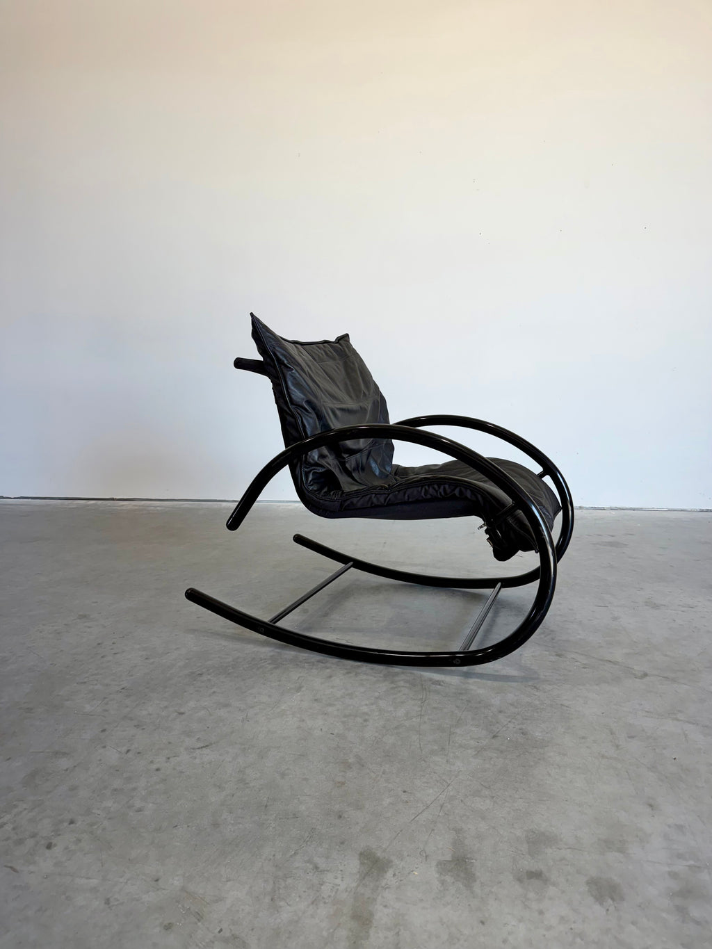 Vintage Post Modern Black Tubular Metal and Leather Rocker