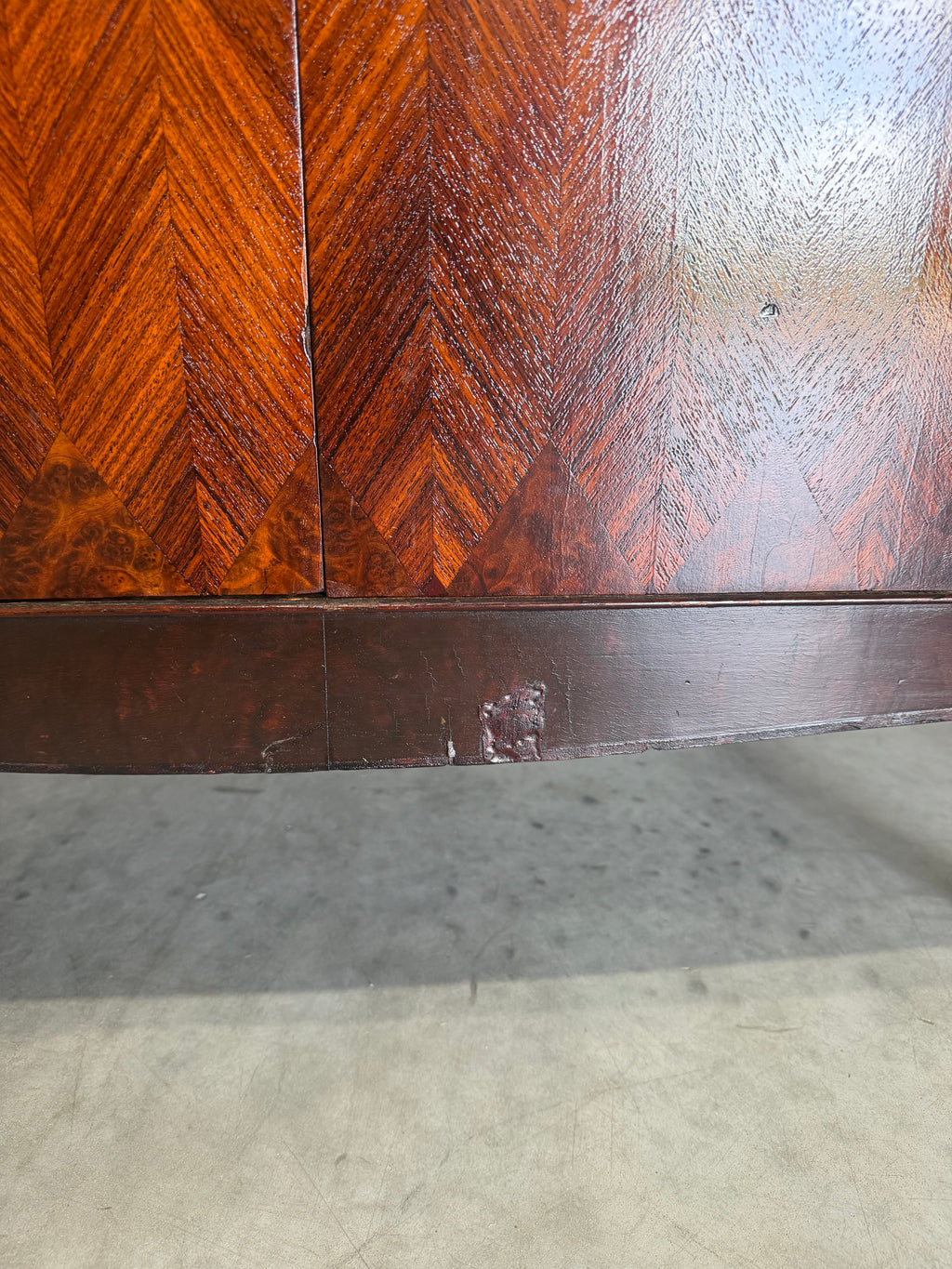 Handsome Art Deco Marquetry Chiffonier Gentlemen’s Chest