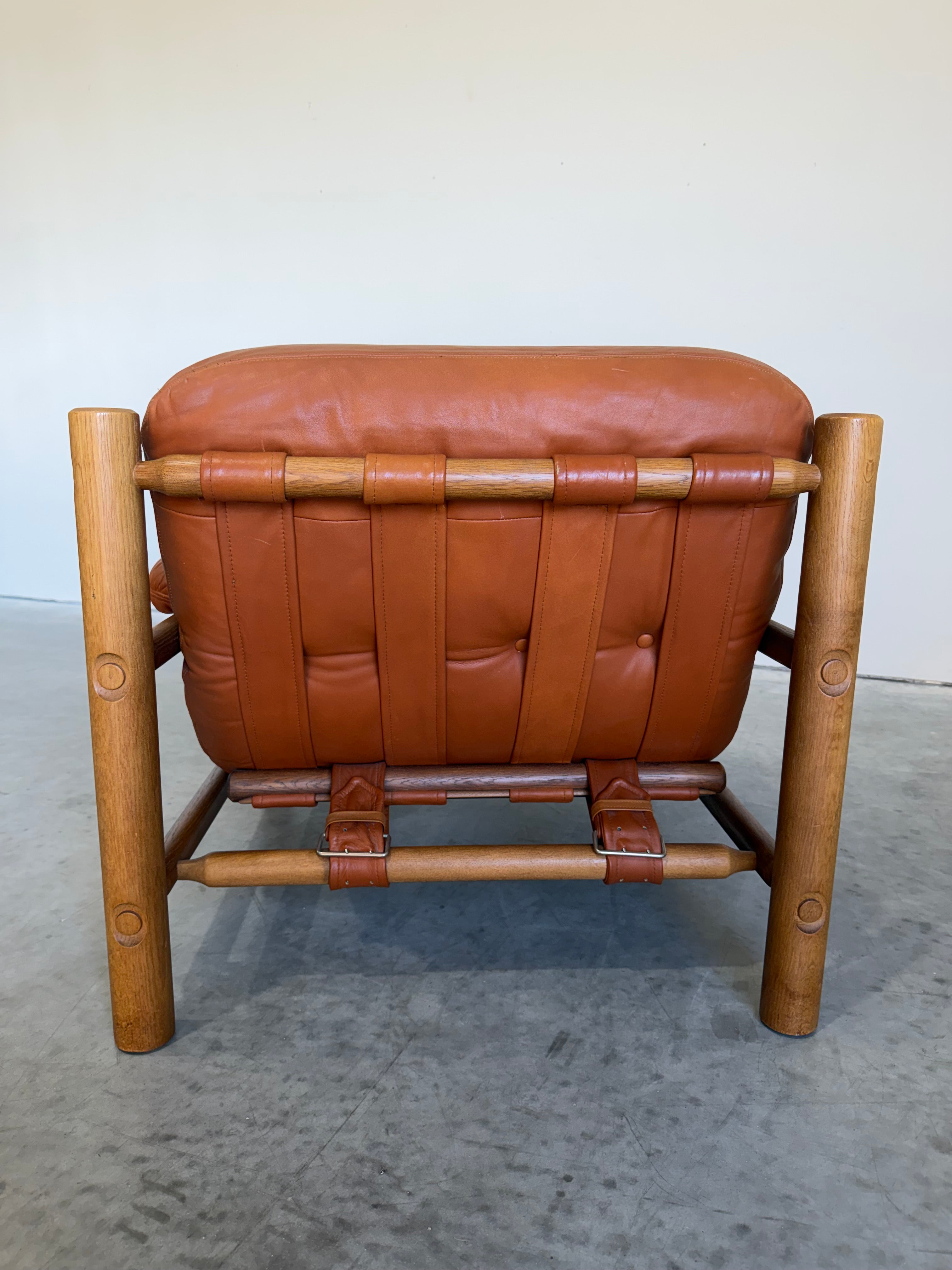 Brazilian Modernist Style Lounge Chair in Cognac Leather and Oak