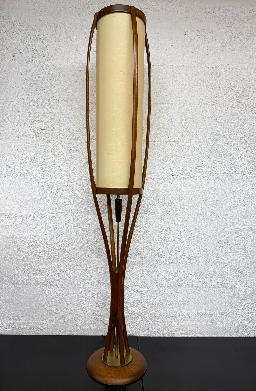 Mid Century Modern Modeline Sculptural Wood and Brass Floor Lamp by Arthur Jacobs