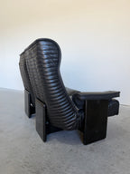 Otto Zapf for Knoll Follow Me black leather two seat sofa