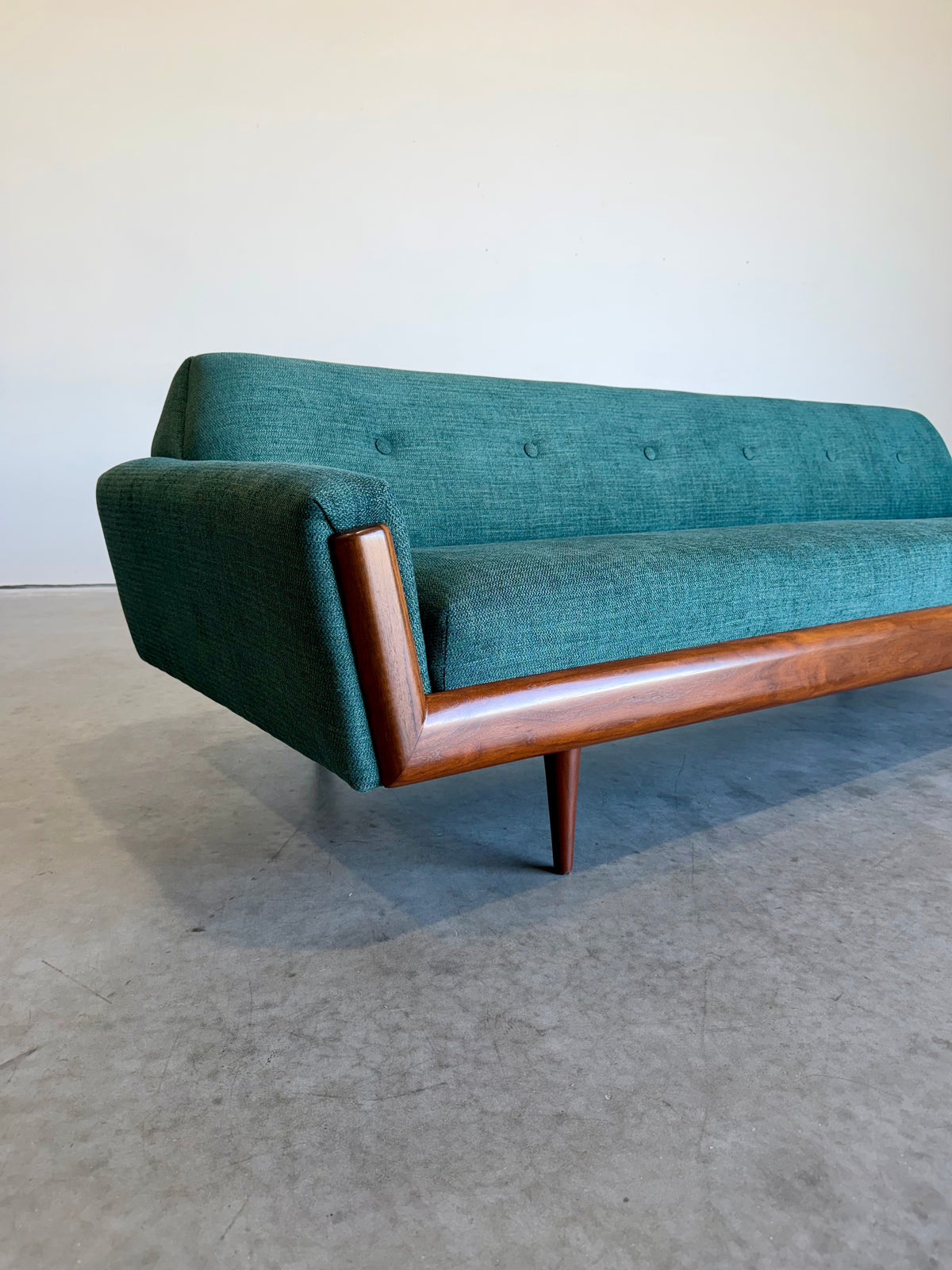 Mid Century Fully Restored Gondola Sofa, Adrian Pearsall Style c.1960’s