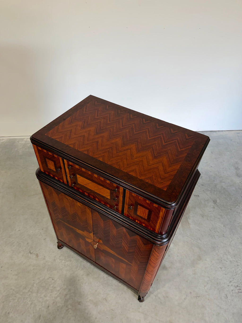 Handsome Art Deco Marquetry Chiffonier Gentlemen’s Chest