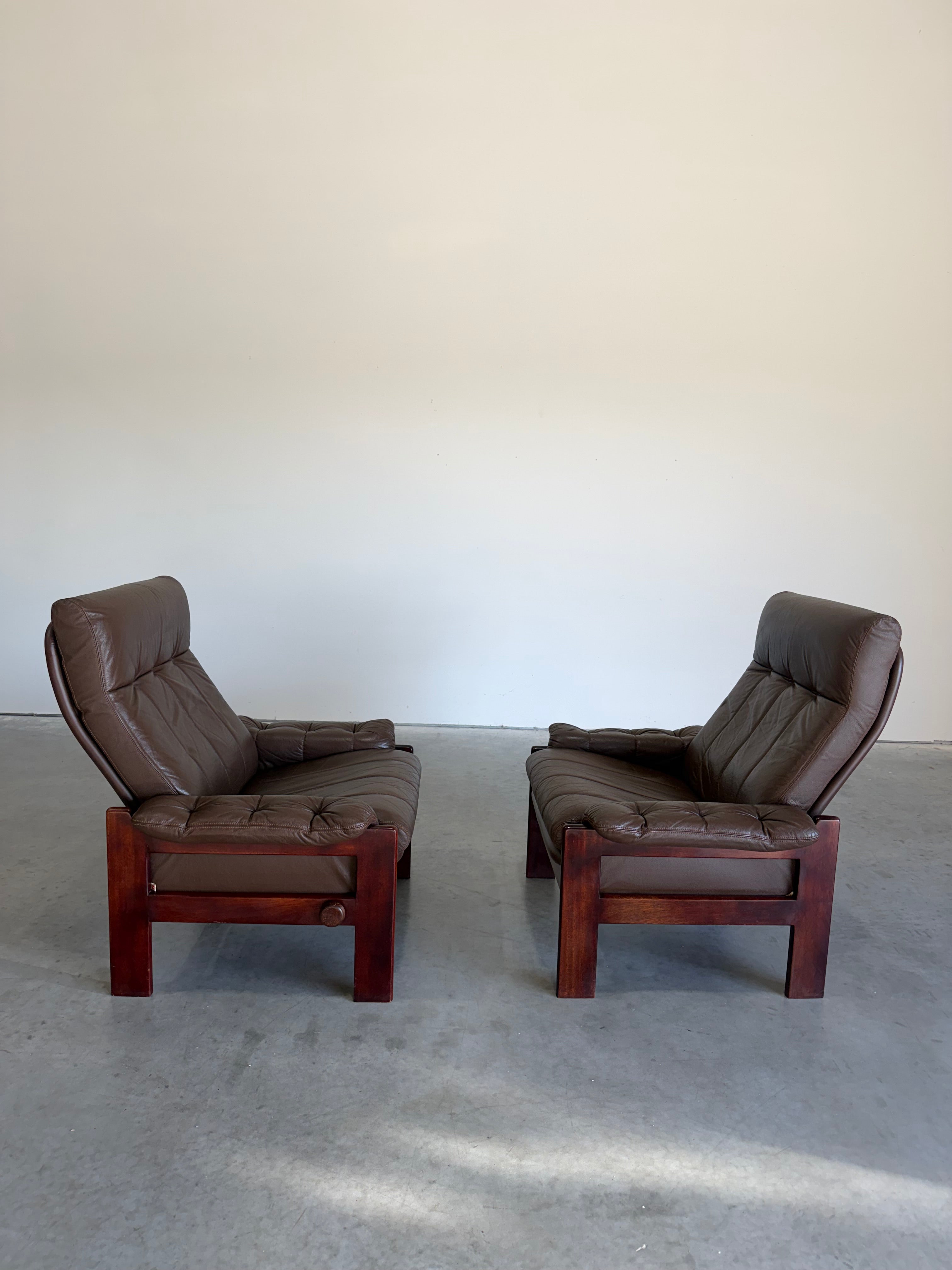 Pair of Vintage Brown Leather Reclining Lounge Chairs, Skipper Mobler