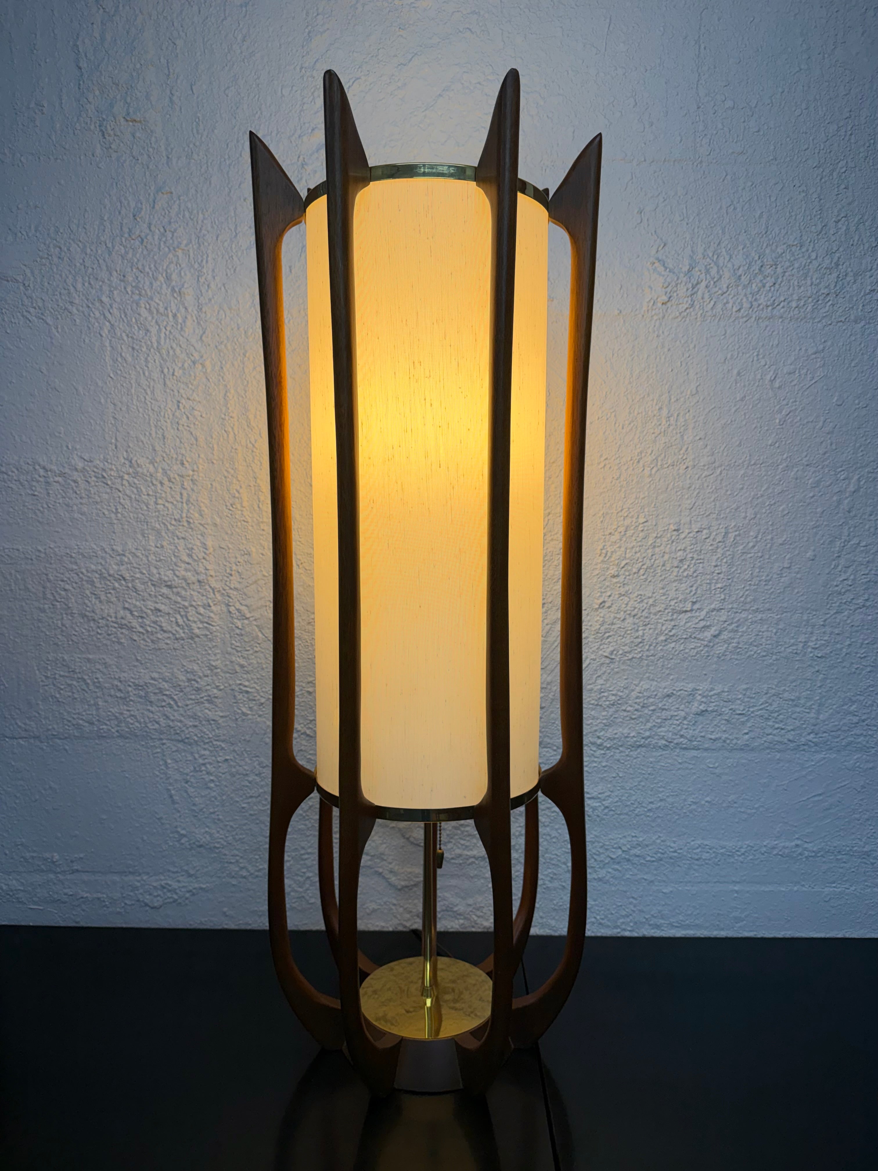 Mid Century Modeline Model 635 Table Lamp by Arthur Jacobs