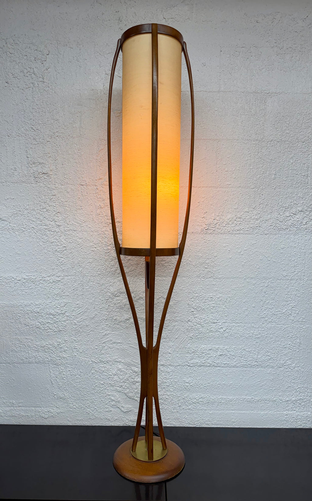 Mid Century Modern Modeline Sculptural Wood and Brass Floor Lamp by Arthur Jacobs