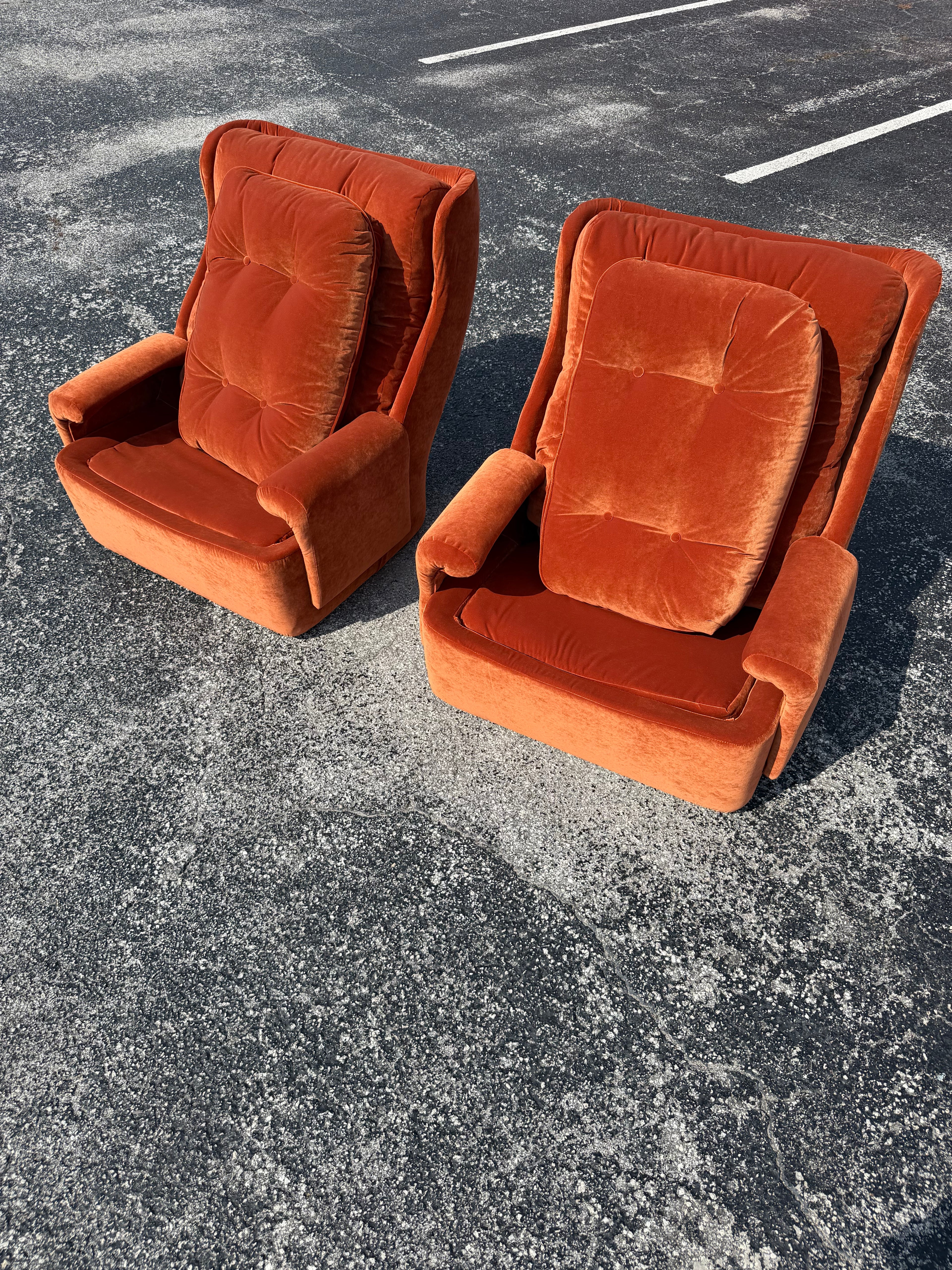 Mid Century Space Age Pair of Orchidee Chairs by Michel Cadestin for Airborne France, Reupholstered