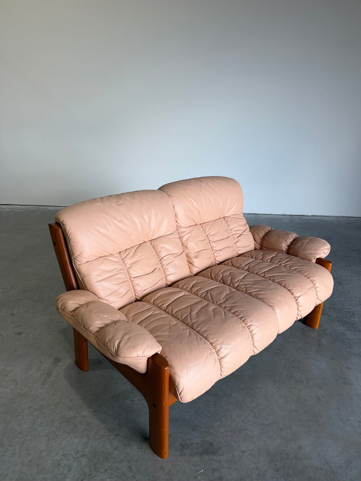Vintage Ekornes Montana Pale Pink Leather and Teak 2 Seat Sofa