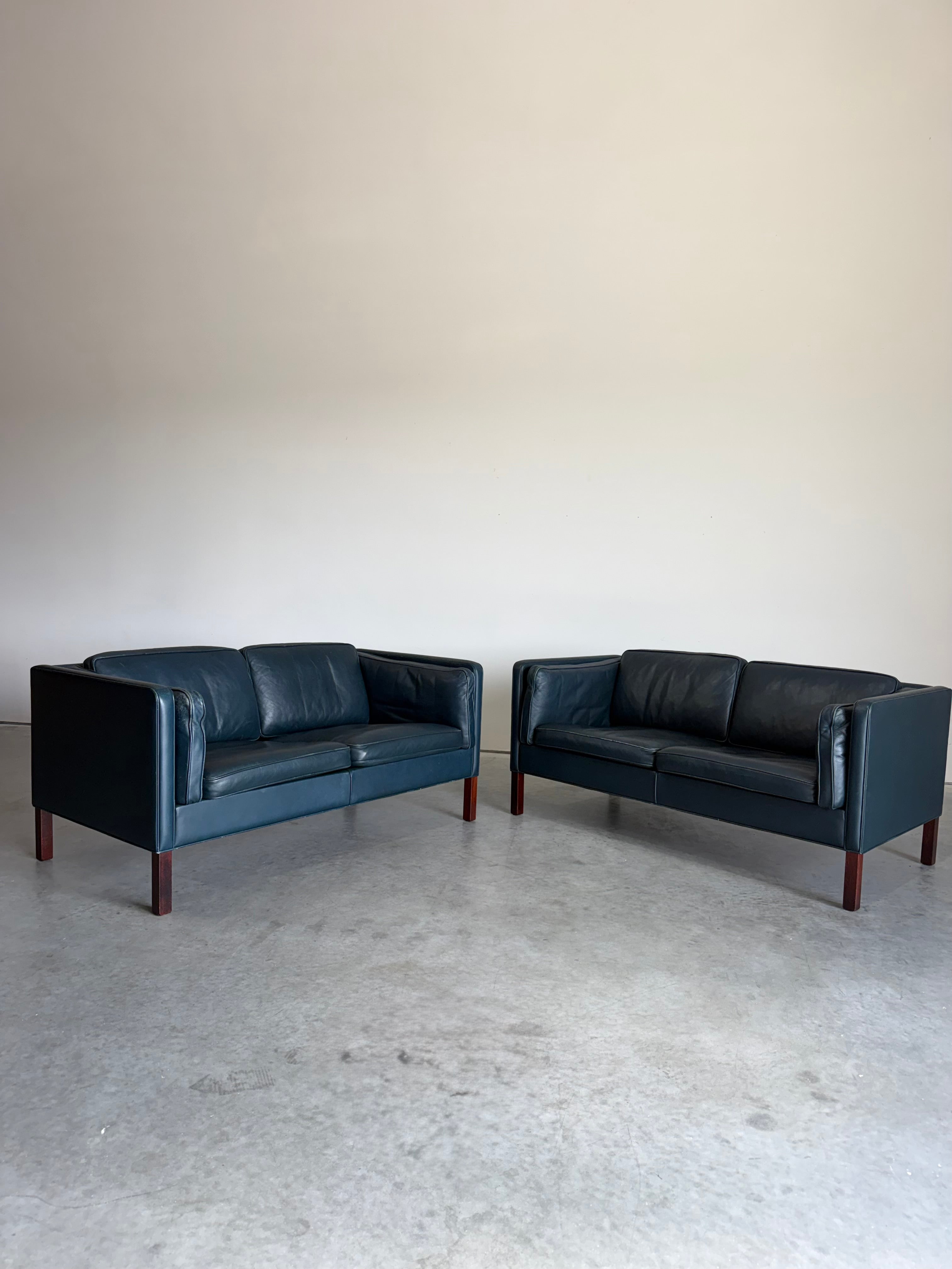 Vintage Navy Leather 2 Seat Sofa by Borge Mogensen