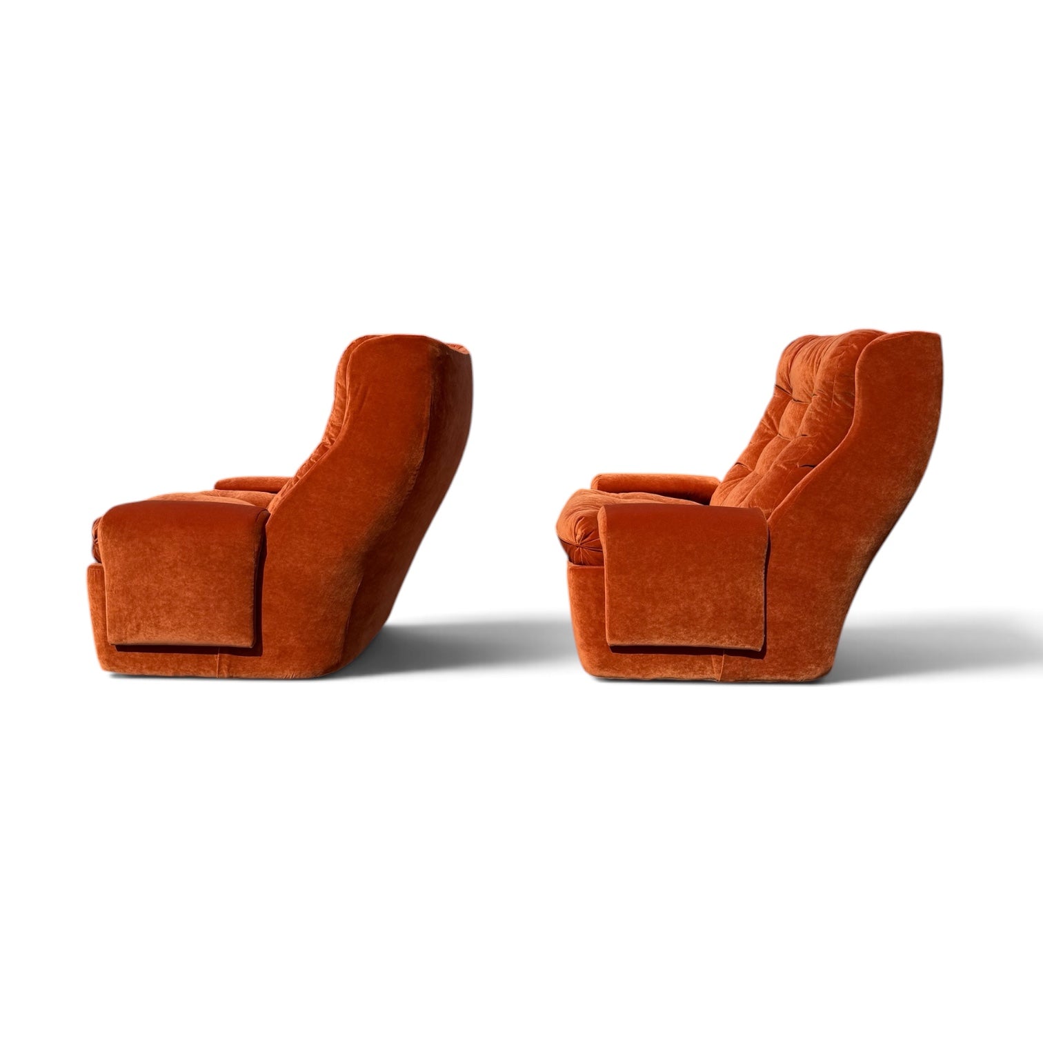 Mid Century Space Age Pair of Orchidee Chairs by Michel Cadestin for Airborne France, Reupholstered