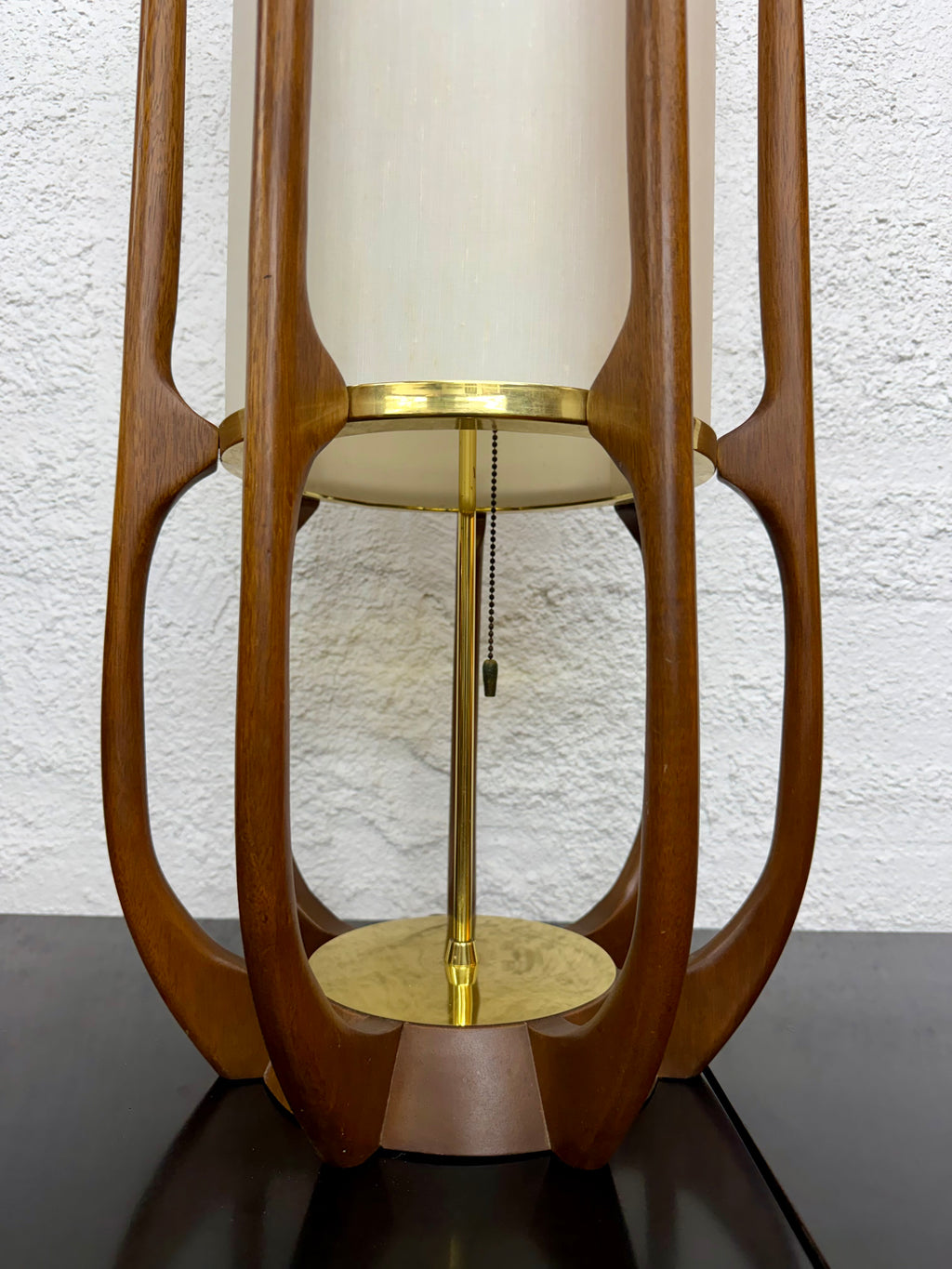 Mid Century Modeline Model 635 Table Lamp by Arthur Jacobs