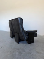 Otto Zapf for Knoll Follow Me black leather two seat sofa