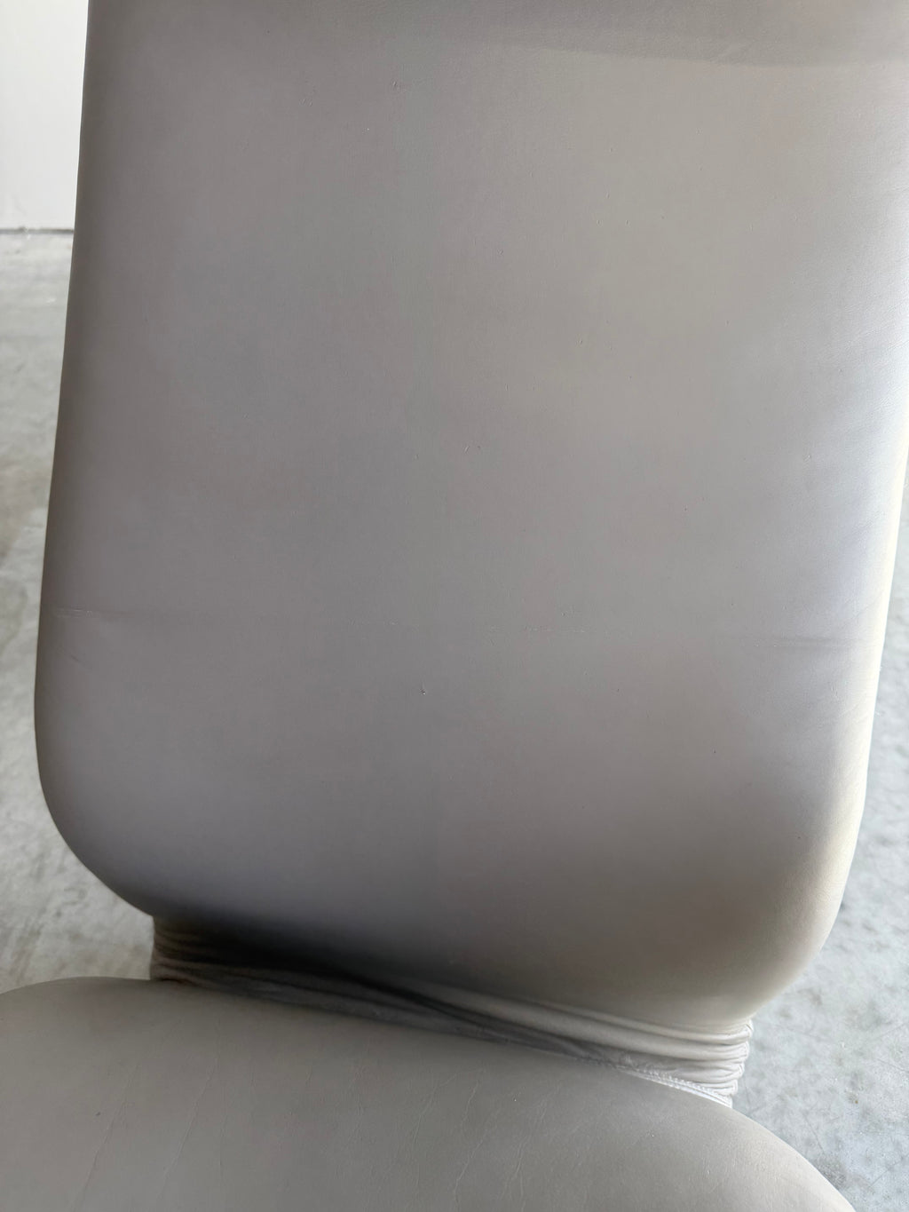 Vintage Sculptural Post Modern Gray Leather Lounge Chair Pair