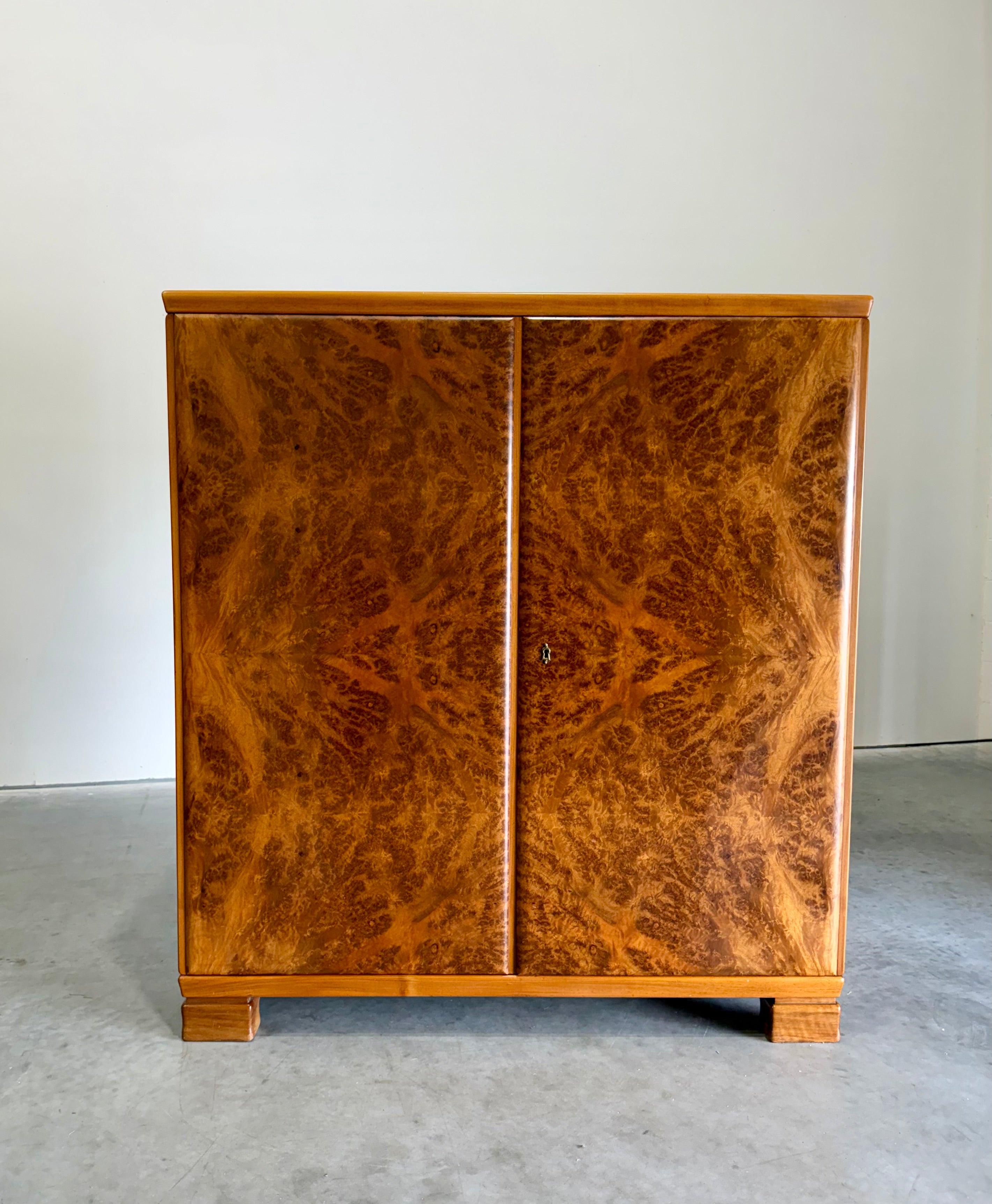 European Art Deco Burlwood Gentleman’s Chest Cabinet