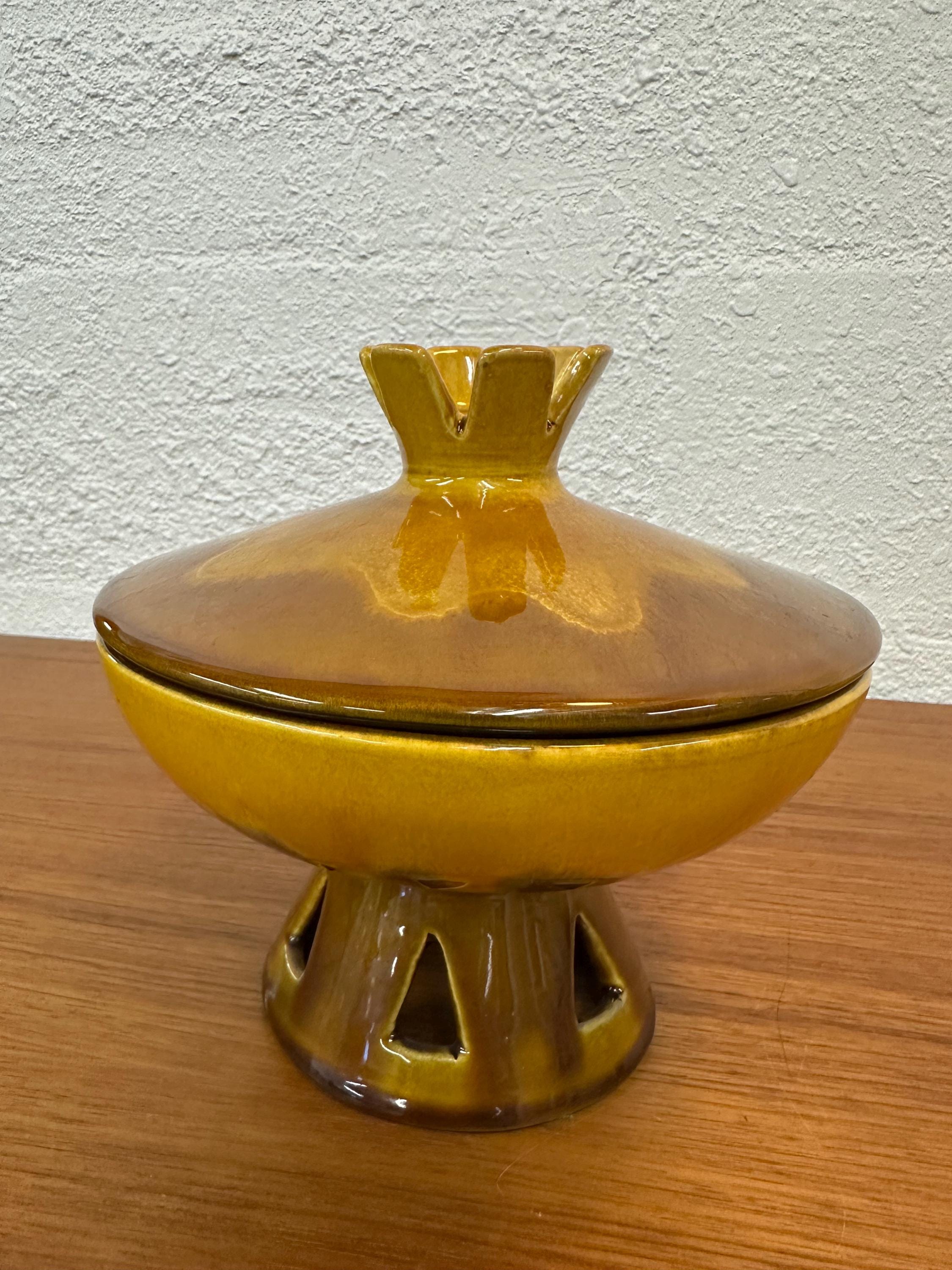 Vintage Royal Haeger Atomic MCM Yellow and Brown Glaze 707-S Footed Lidded Compote Dish