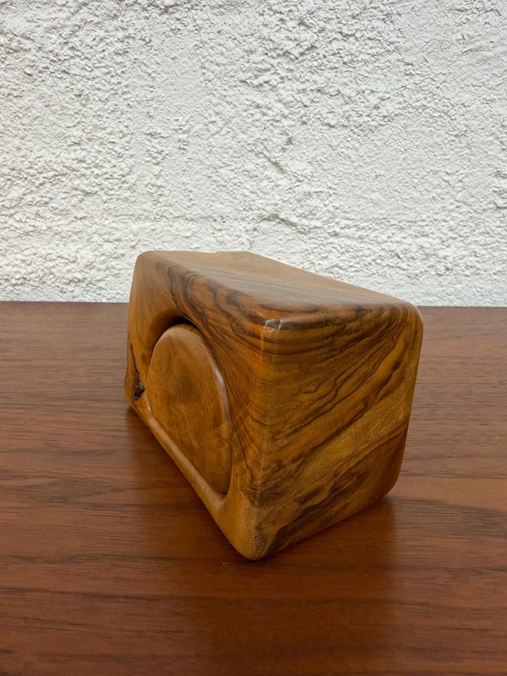 Large Vintage Hand Carved Live Edge Wood Stash Box, Wood Whittlers Tennessee. Signed