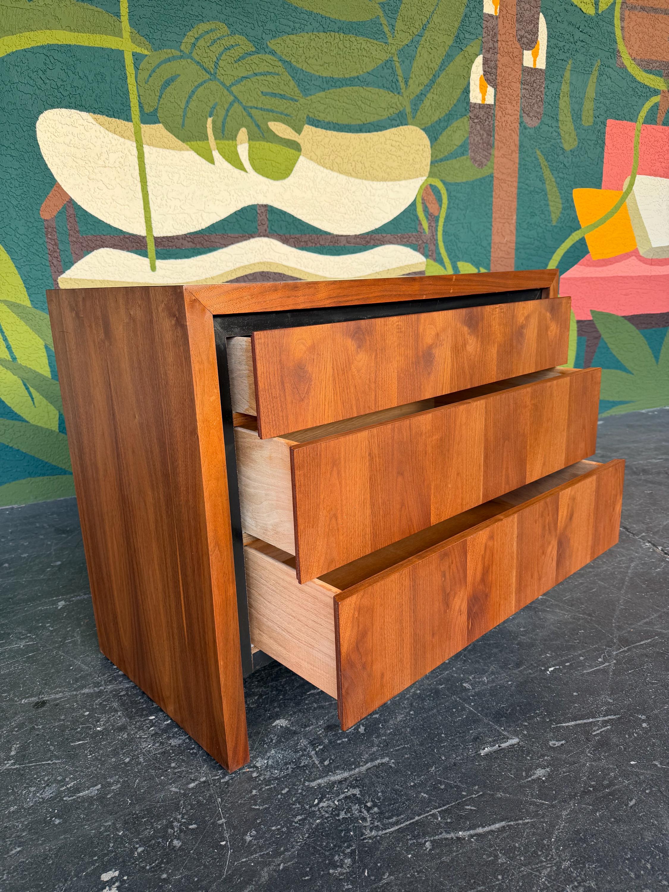 Mid Century Modern Smallboy Dresser by Arthur Umanoff for Dillingham