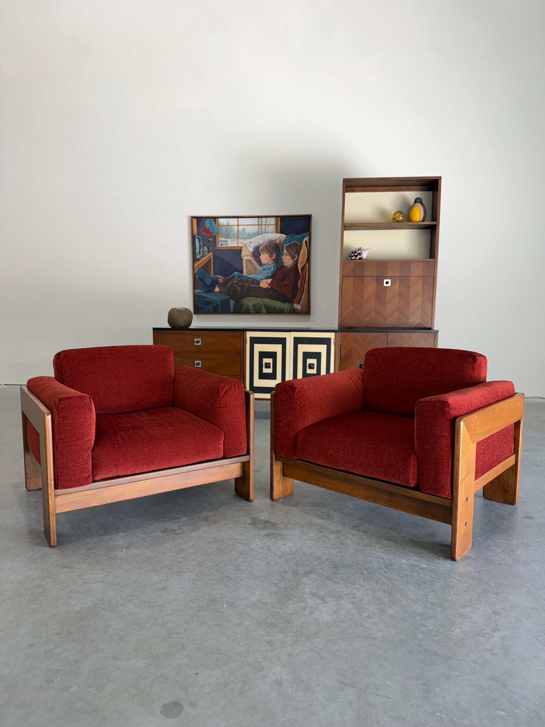 Pair of Walnut Bastiano Lounge Club Chairs by Tobia Scarpa for Gavina, Reupholstered